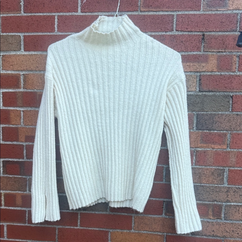 Generation K ribbed cream mock neck sweater (size small):